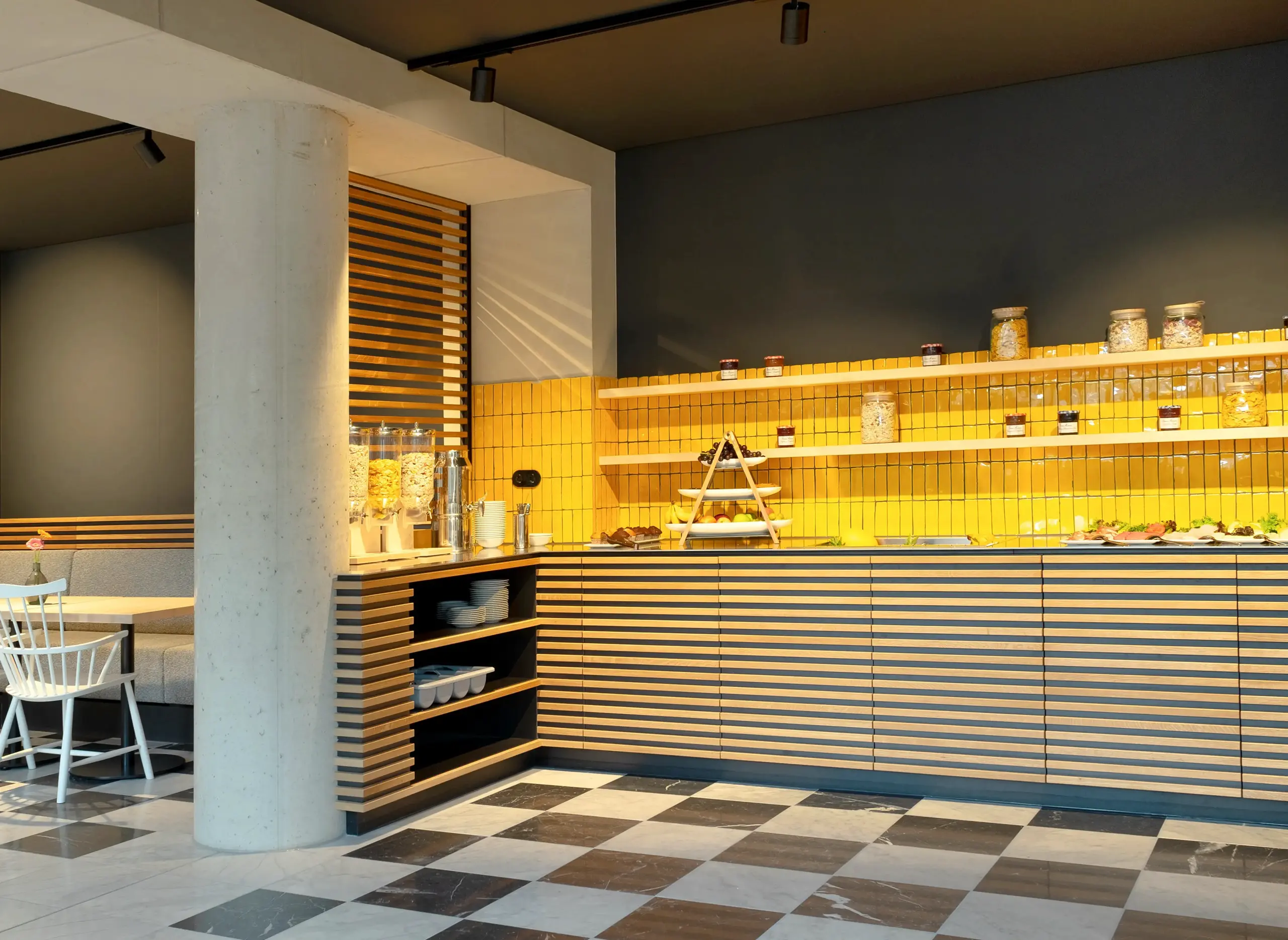 Flowers Hotels Essen Fruehstueck 2