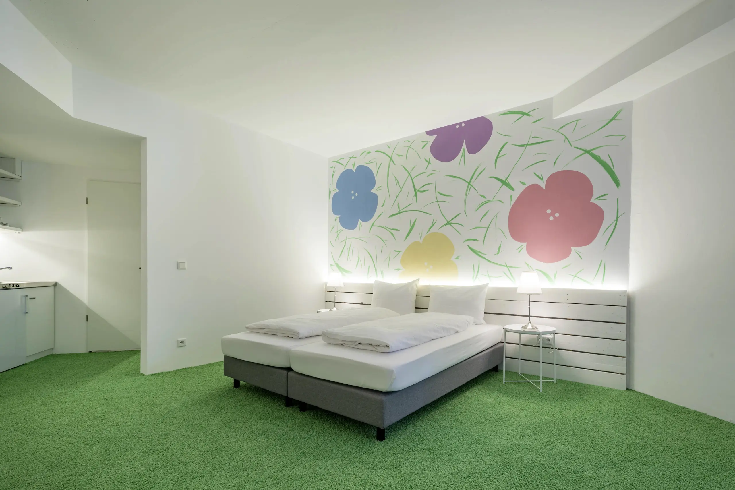 Flowers Hotels Muenster Zimmer 4 Bett 1