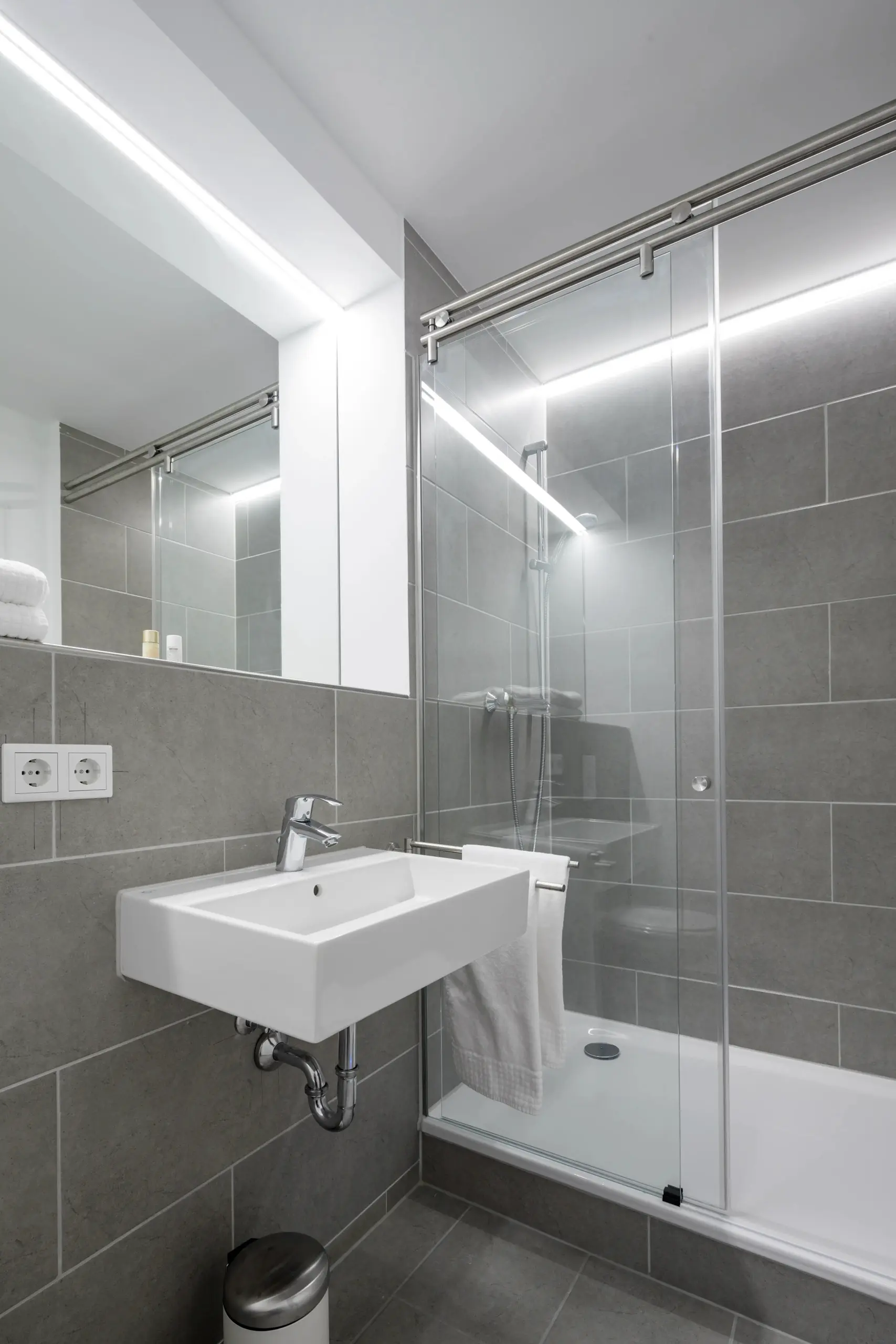 Flowers Hotels Muenster Zimmer Badezimmer 4